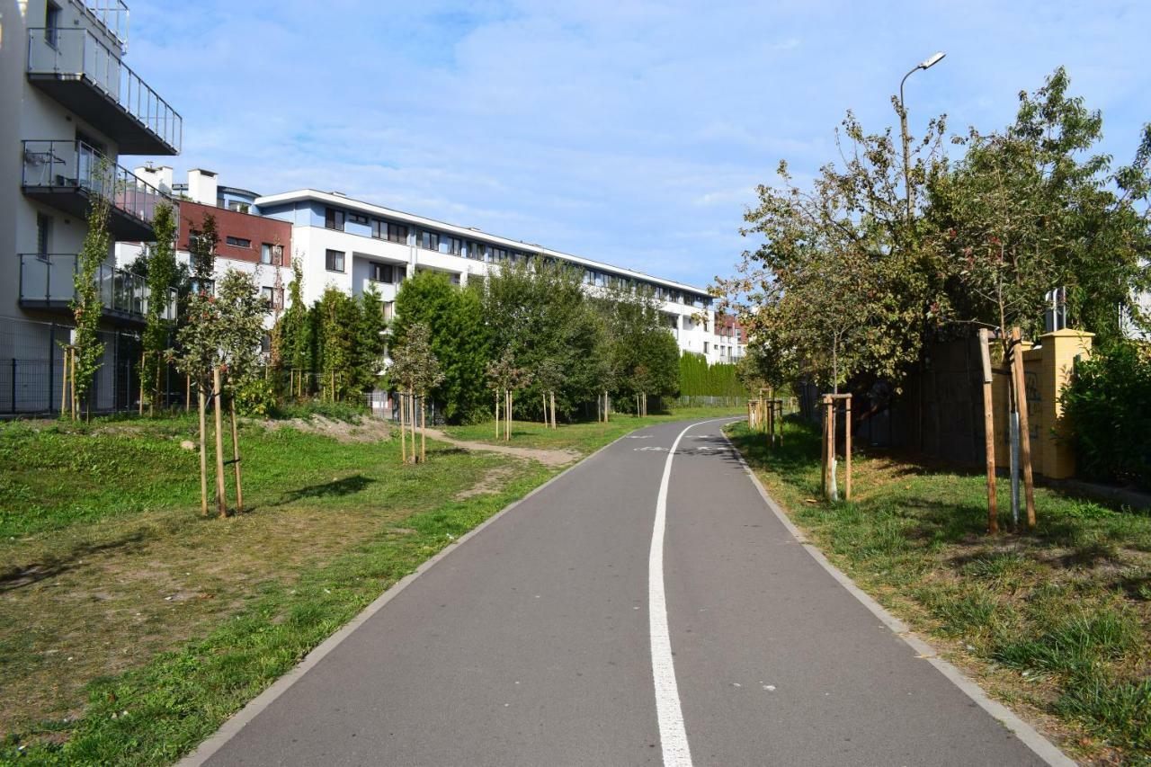 Appartamento Kolobrzeg Apartament 2 Pokojowy Bursztynowe Esterno foto